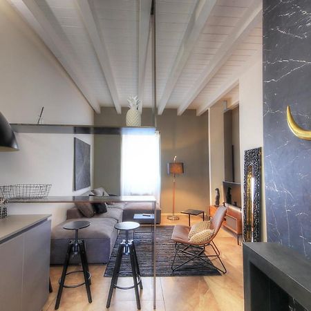 Urban Central Suites Кальяри Экстерьер фото