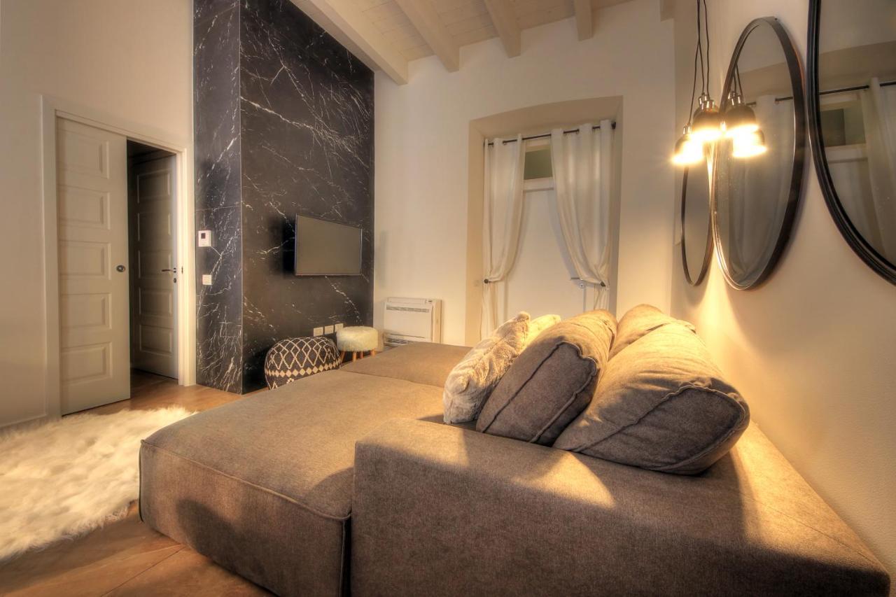 Urban Central Suites Кальяри Экстерьер фото